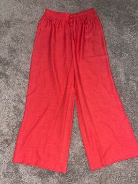 NWOT- Wide Leg Coral Lounge Pants in size Large